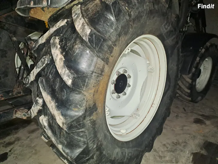 Säljes Traktordäck