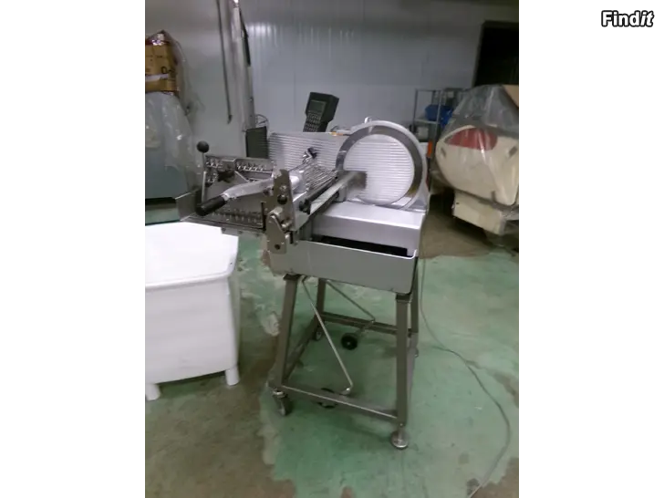 Myydään Konkurssipesä myy lihan jalostuskoneita pakkauskoneita ym