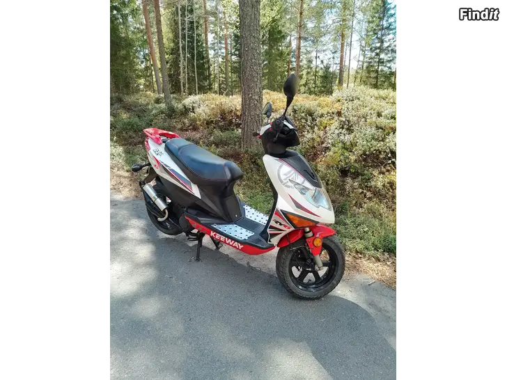 Säljes Keeway 50 Ry6 Sport 2-T