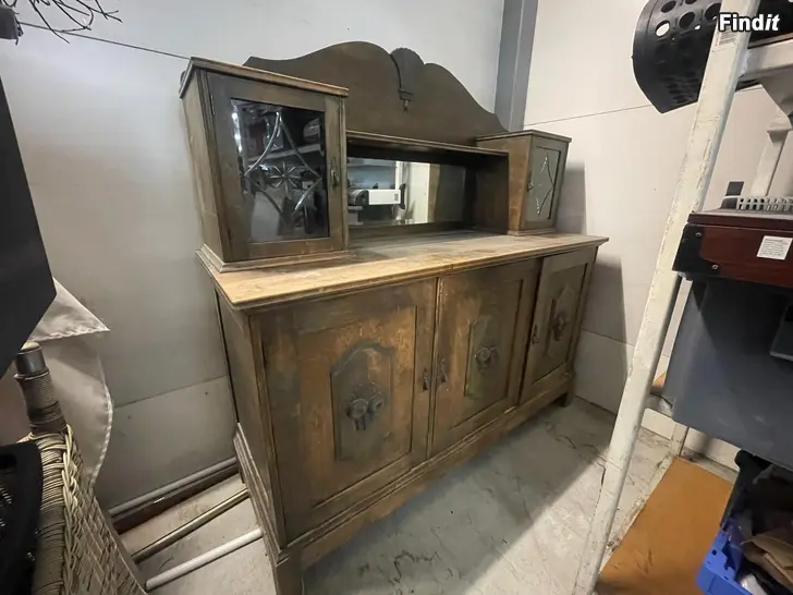 Säljes Vanha , kaunis senkki