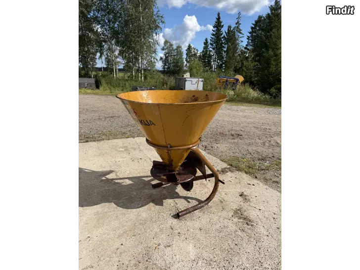 Säljes Junkkari gödningstratt