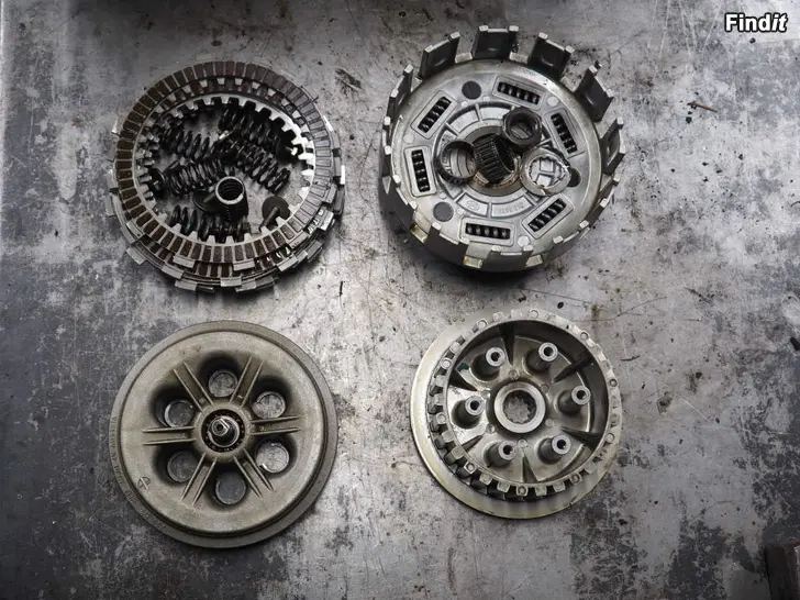 Säljes BMW F 650 ST 93-03 moottori osina