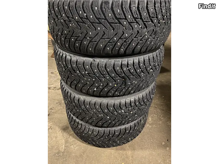 Myydään 185/65/14 nokia hakkapelitta 8 7mm