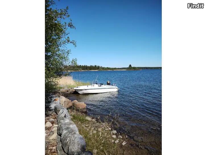 Säljes Bella 640r Yamaha F80