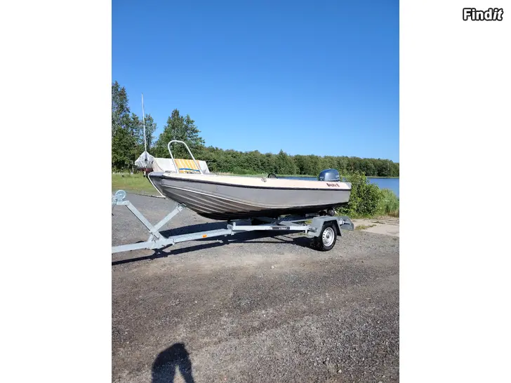 Myydään BUSTER  R   vene  båt