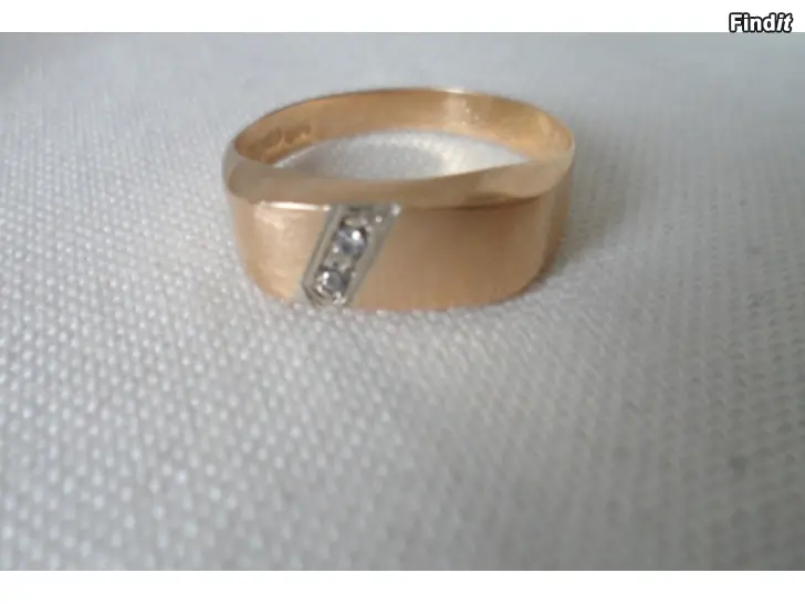 Myydään Kantasormus timanteilla Kulta 14K koko 18,5-18,75