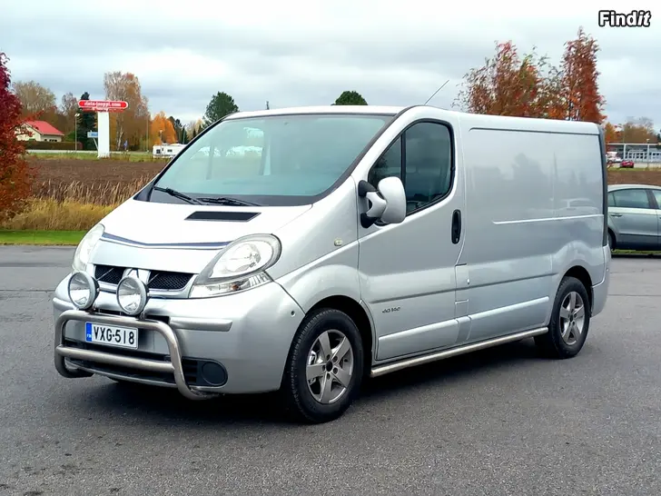 Myydään SHOKKITARJOUS Renault Trafic 2.5 DCi 140hv Lyhyt