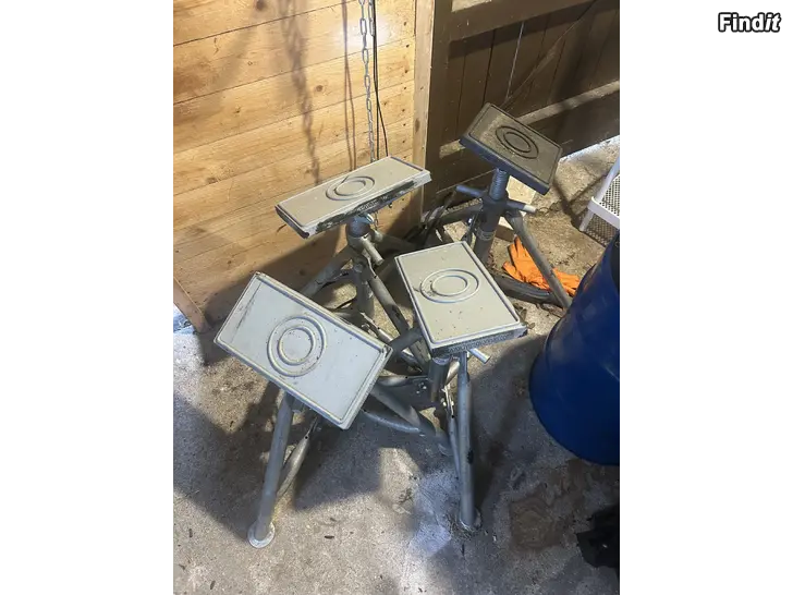 Säljes Båtstativ Tyresöstöttan 4st