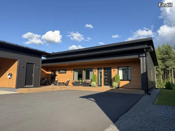 Säljes 5R+K+BDR+B+WC+KLV  132m2  Söderfjärdsbacken, Sångsvanevägen 11  Förehandsmarknadsföring
