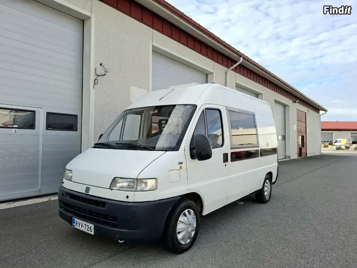 Myydään Fia 2.8 D Casa Car  2001