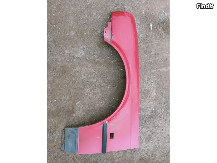 Myydään BMW E30 vasen etu lokasuoja