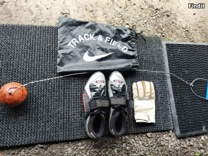 Myydään MOUKARI, Nelco 4kg, Nike-kengät, käsine