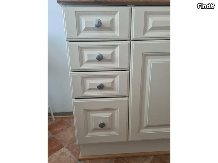 Ostetaan Ikea lådhurts 30 cm till kök köpes
