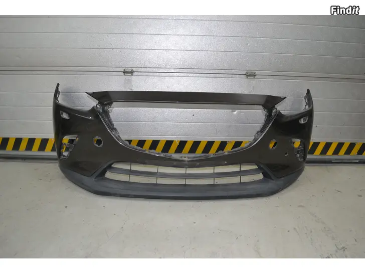 Myydään Mazda CX-3 etupuskuri front bumber DK8A50031