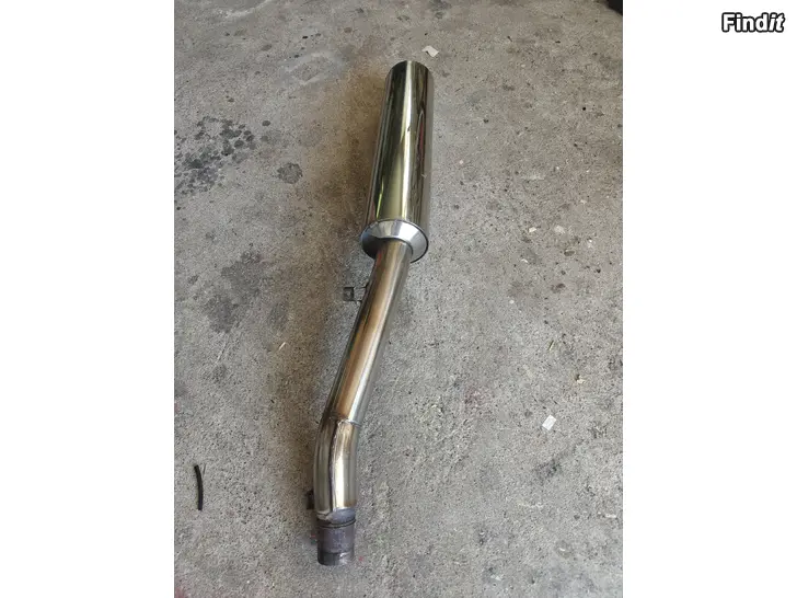 Myydään Susuki 600cc ljuddämpare