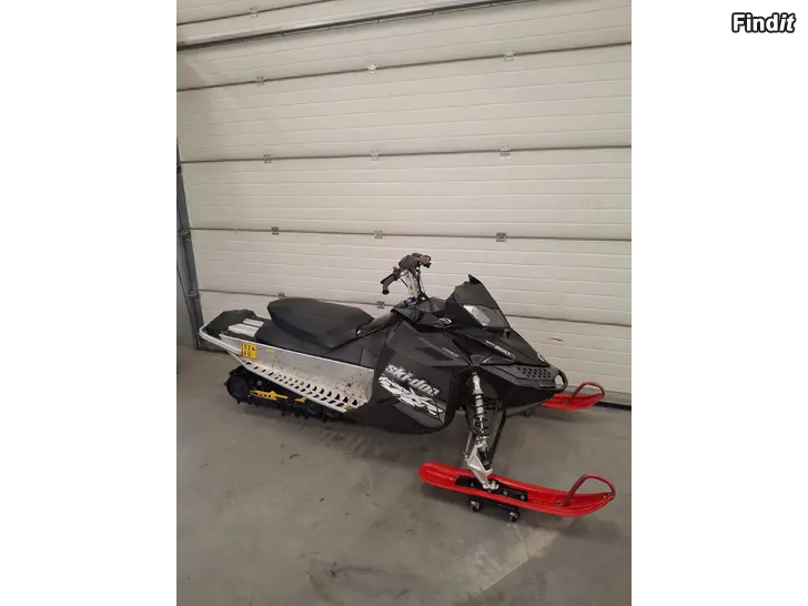 Säljes Skidoo mxz 800