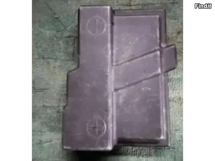 Säljes Puskurin ritilä akkukotelonkanssi syylärinletku raidetangon sisä