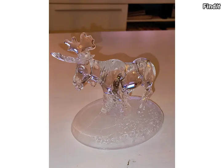 Säljes Kristall figurer