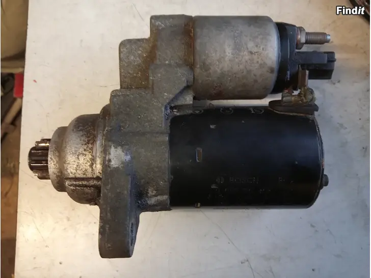 Myydään Skoda Octavia 1,6 pensa 2007 käynnistys moottori 02T911023M