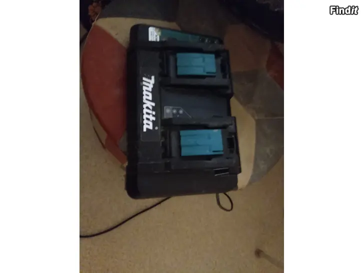 Säljes Makita trimmeri ja tuo tuplapika laturi