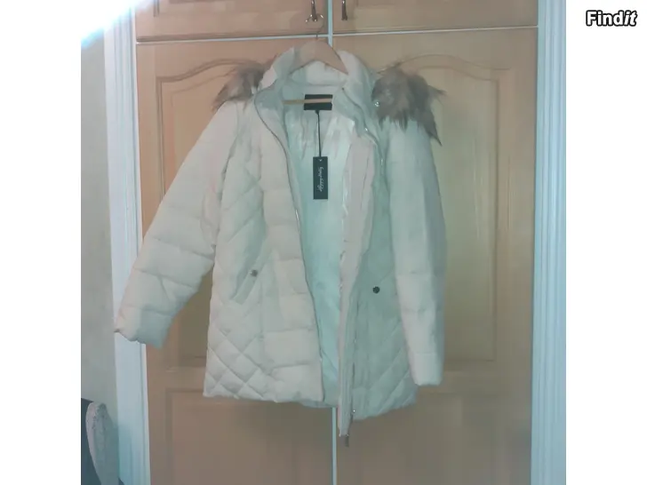 Säljes Damvinterkappa