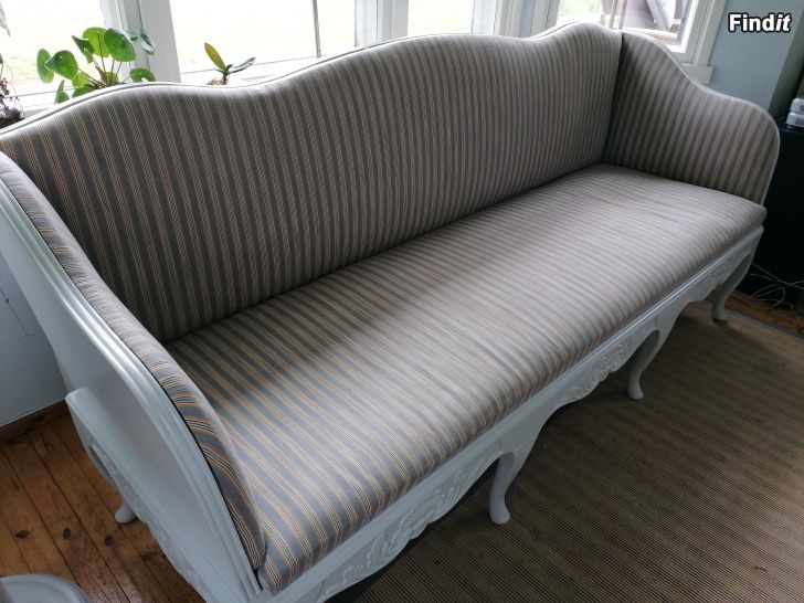 Myydään Rokoko soffa