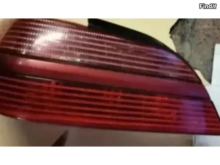 Myydään Takalasinlämmityskytkin takaumpio