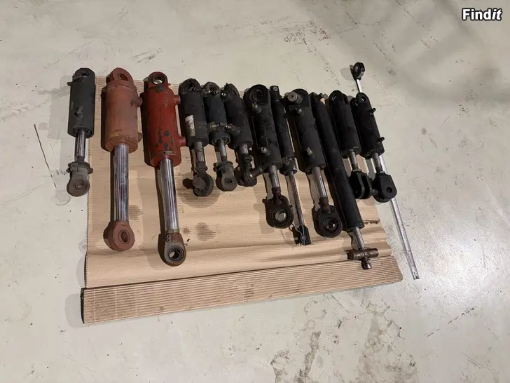 Säljes Hydraulcylinder
