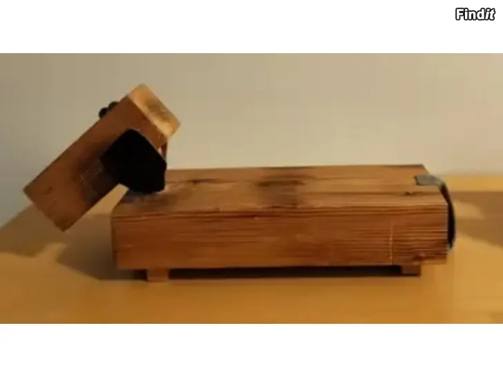 Säljes Puu koira apina