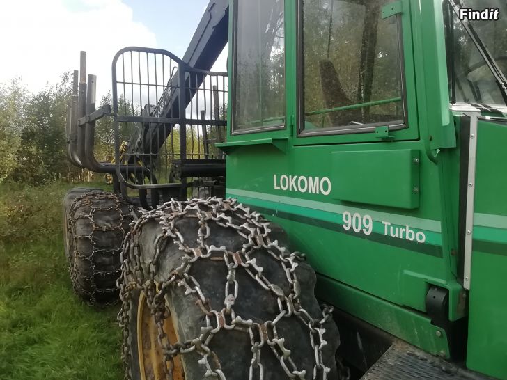 Myydään Lokomo 909 t