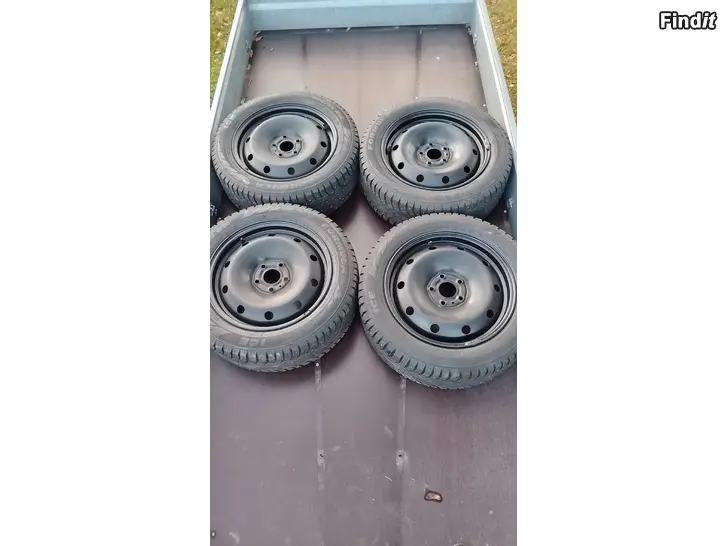 Myydään Renault Laguna Talvirenkaat