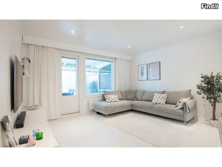 Säljes Pohjanmaan Chic hörnsoffa