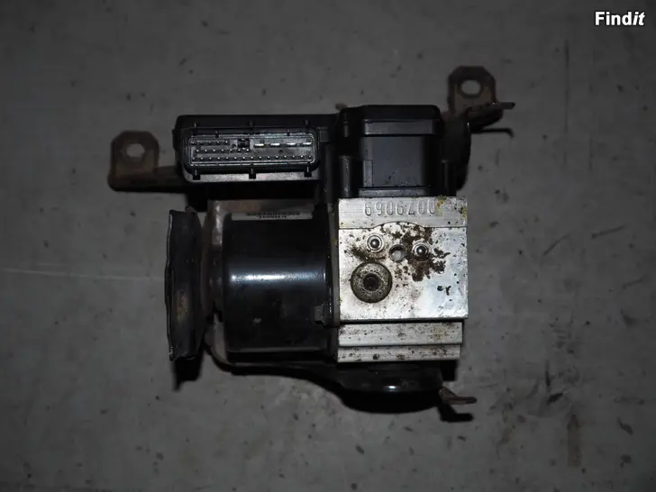 Myydään Opel Vectra 96-01 2.0 ABS Pump  ECU Module Combined 13216601F S108196002K