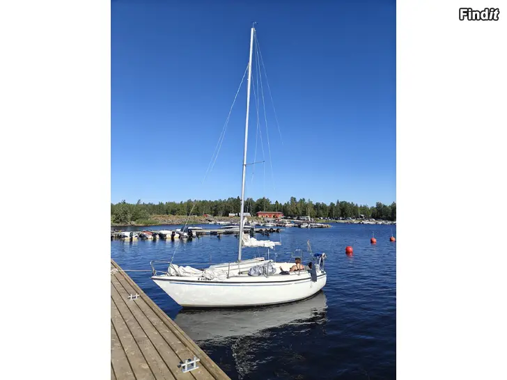 Säljes Segelbåt Marinform MF630