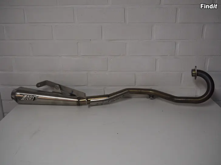 Myydään Zard pakoputkisto äänenvaimentaja