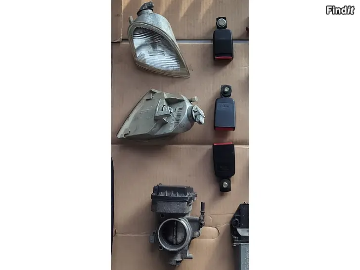 Myydään Vdo kaasuläpäkotelo etuvilkkut