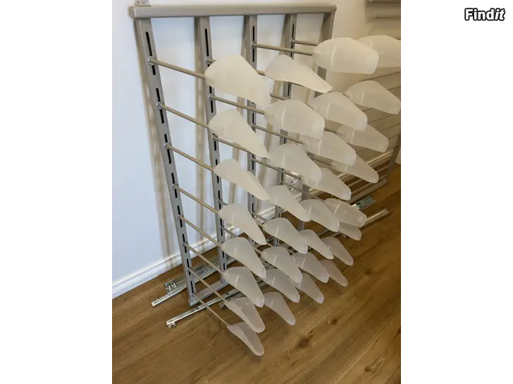 Säljes Ikea Komplement byxhängare och skoställning