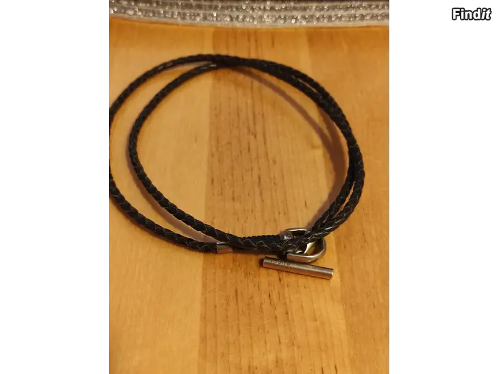 Myydään Gucci ag 925  fi 19 Hopea rannekoru. Made in Italy