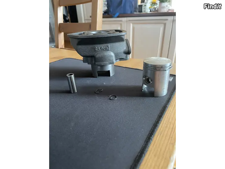 Säljes En split ny 50cc cylinder med kolv