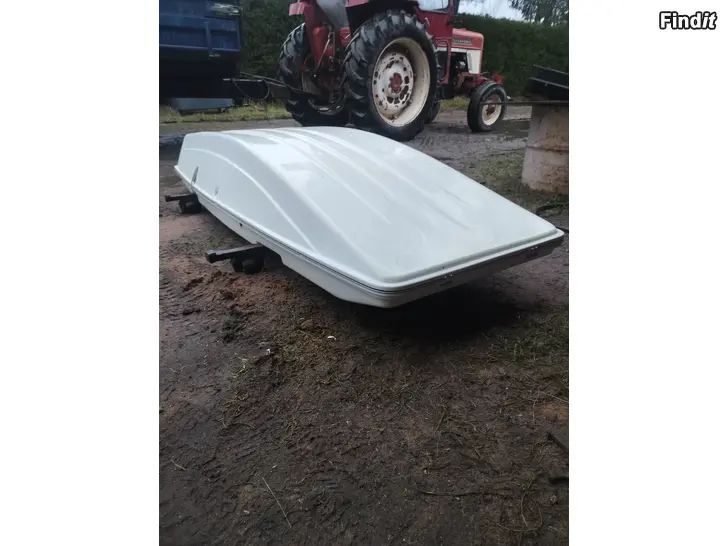 Säljes Biltema takbox