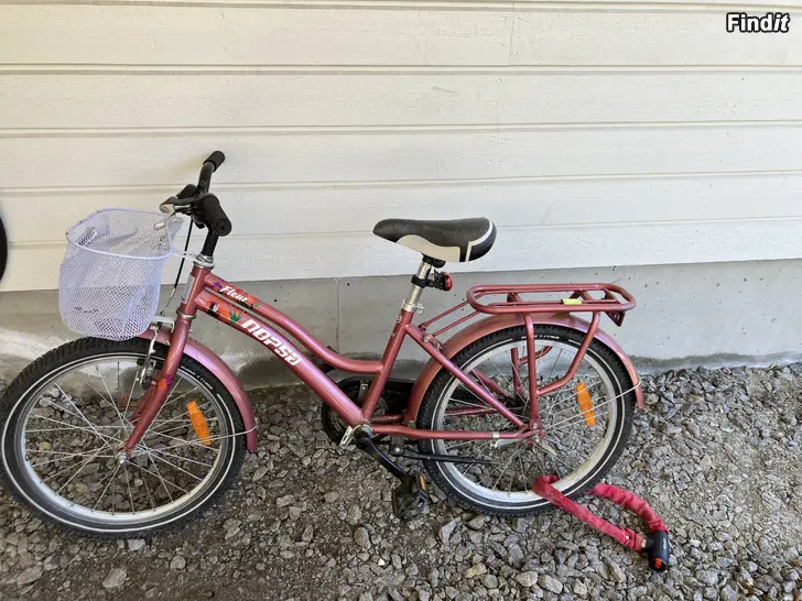 Säljes Barncykel för flicka - Nopsa 20 med tums däck
