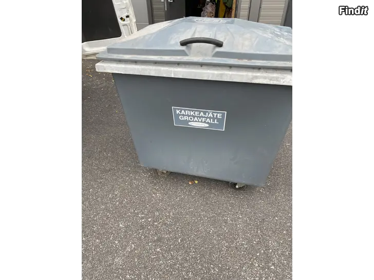 Myydään Roskasäiliö 600 litraa