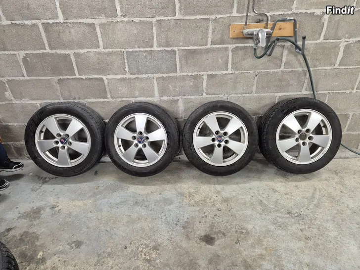 Säljes Saab 16 originalfälgar