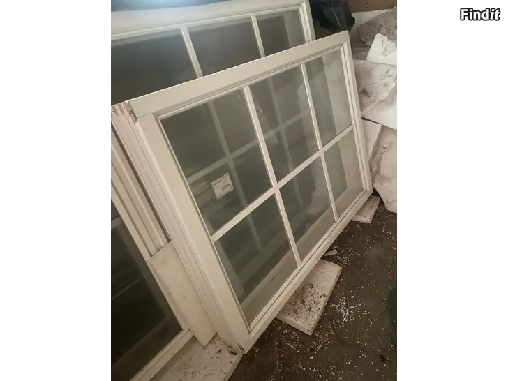 Säljes Nytt kvalitetsfönster med spröjs  139,5 × 106,5 cm  Oanvänt