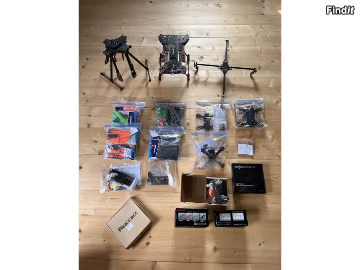 Säljes Helikopterramar och propellrar