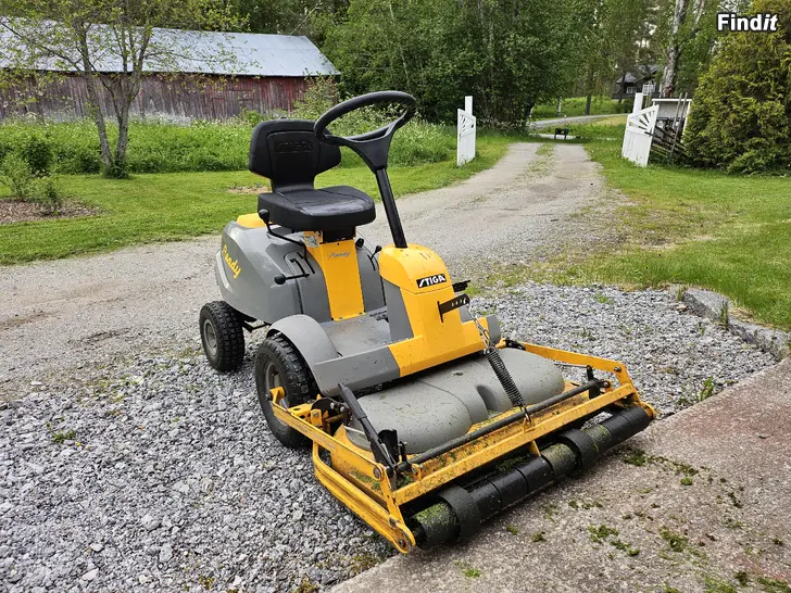 Säljes STIGA Ready 85 cm multiclip BS 10,5hk Made in Sweden