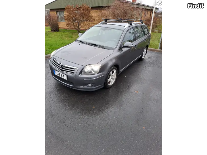 Myydään Avensis 2.0 D4D -07