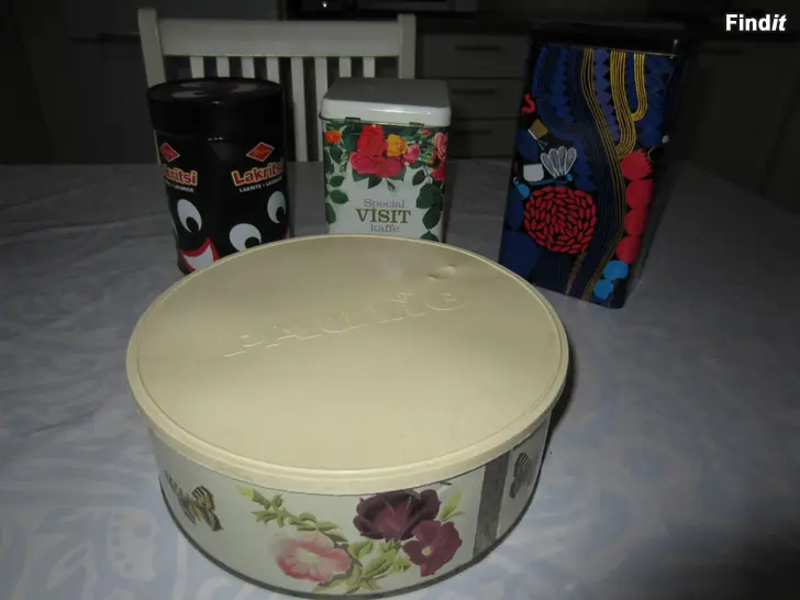 Myydään peltipurkkeja,kaikki kerralla myyntiin