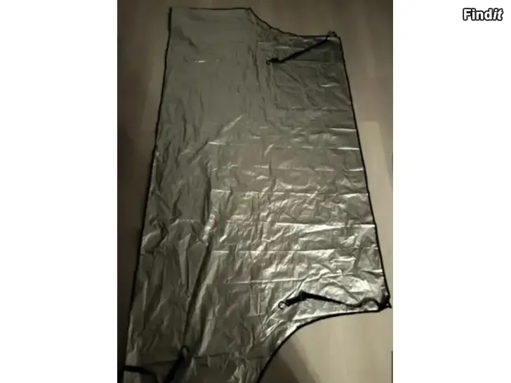 Myydään Tuulilasinsuojapeite välijäähdytin