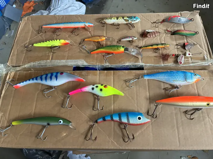 Myydään Använda fiskedrag